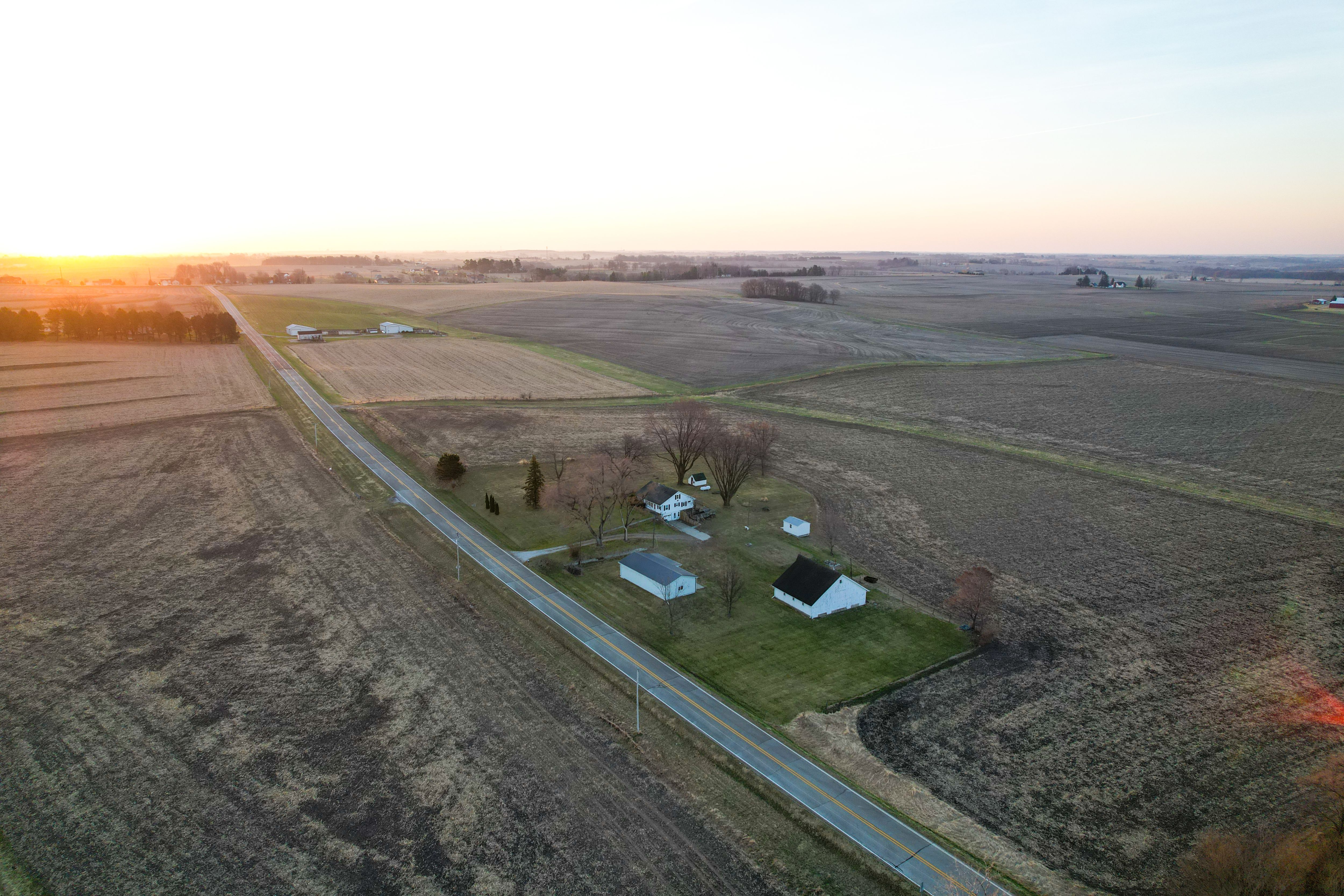 Listing Photo: Photo Mar 30 2026, 7 10 44 AM